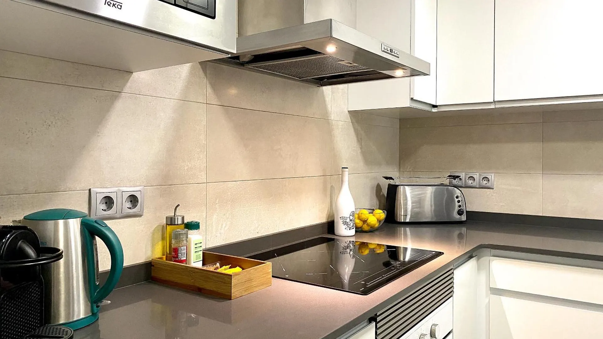 Comfortable Apartment, 3 Bedrooms With Ac Camp Nou Barcelona 0*,